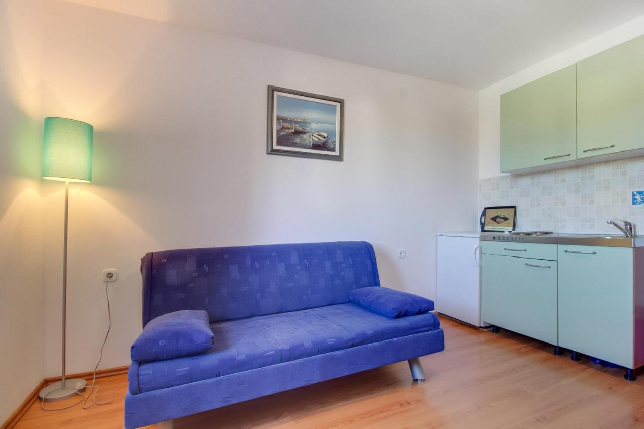 Apartments Rosa Mali Lošinj Buitenkant foto